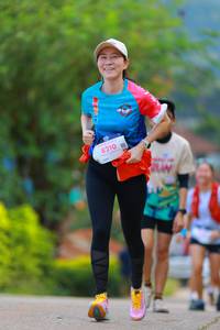 BIB: 8210
                            <button type="button" onclick="openModal(18884193)" class="btn btn-primary btn-sm float-right btn-popup" data-toggle="modal" data-target=".modal-high-quality">
                        <i class="fas fa-shopping-cart"></i> Add to Cart
                    </button>
                                            <button type="button" onclick="isThisMe(18884193, true)" class="btn btn-success btn-sm float-right btn-popup btn-isme hidden" data-toggle="tooltip" data-placement="bottom" title="นี่คือรูปของคุณใช่ไหม คลิกที่นี่เพื่อเอาเข้าอัลบั้ม">
                        <i class="fas fa-plus"></i> Add to album
                    </button>
                    <button type="button" onclick="isThisMe(18884193, false)" class="btn btn-warning btn-sm float-right btn-popup btn-isnotme hidden">
                        <i class="fas fa-ban"></i> Remove from album
                    </button>